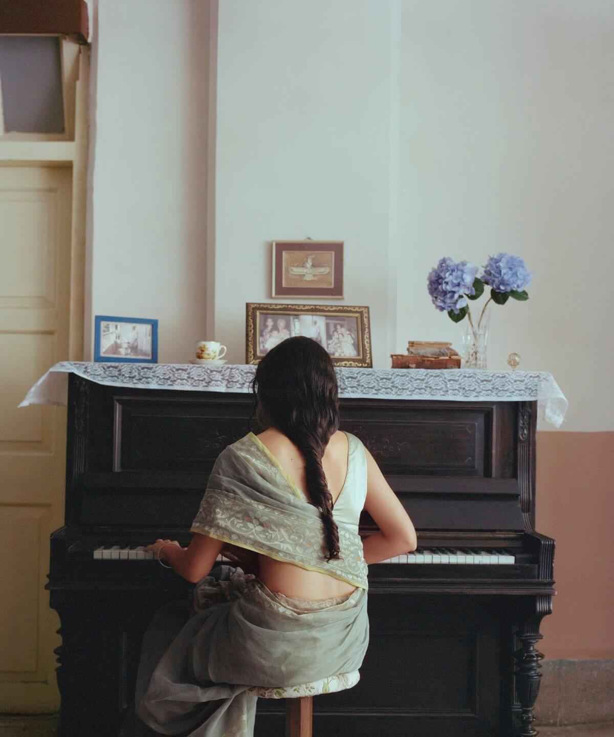 Tilfi Banaras – Banaras, Bombay