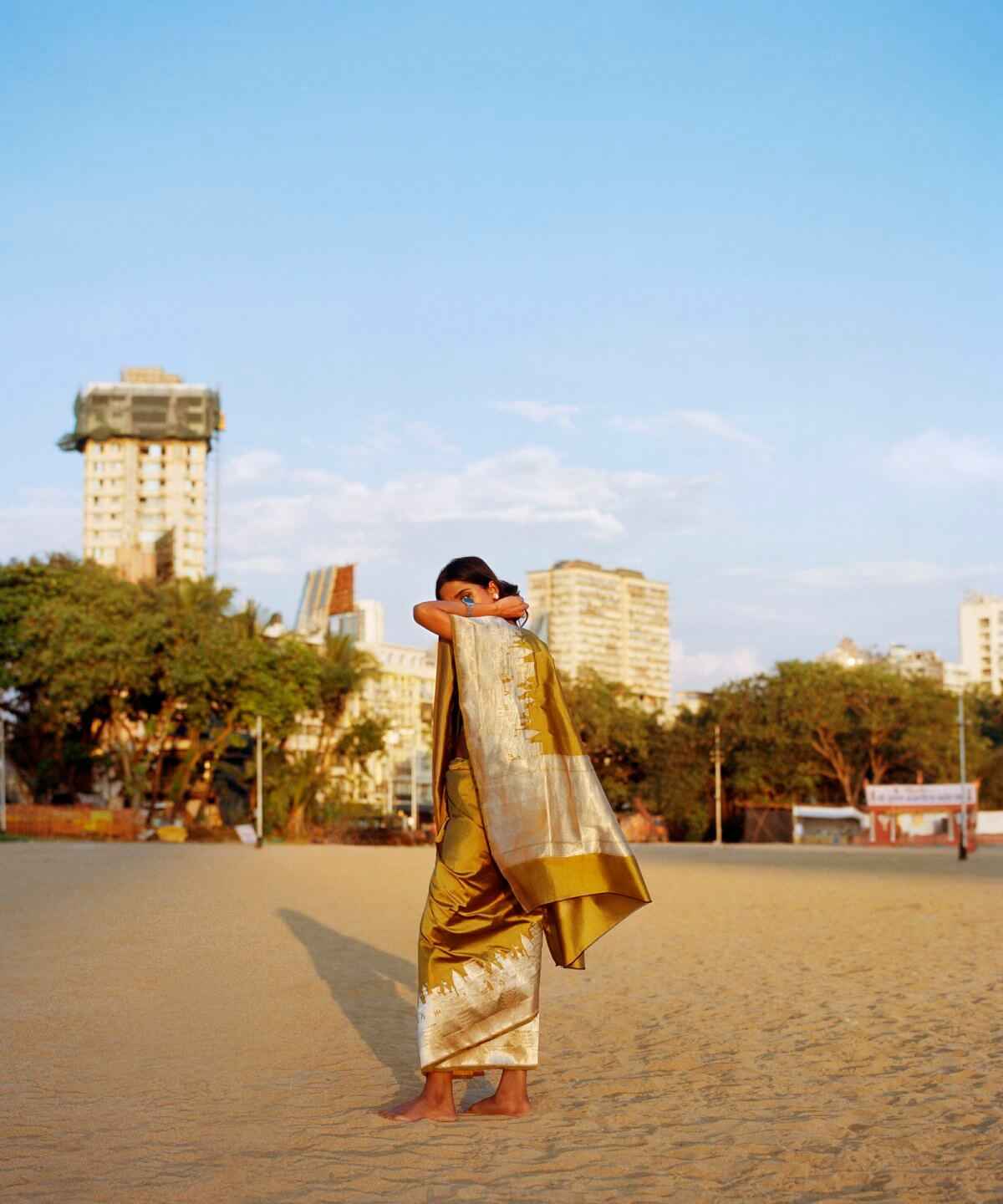 Tilfi Banaras – Banaras, Bombay