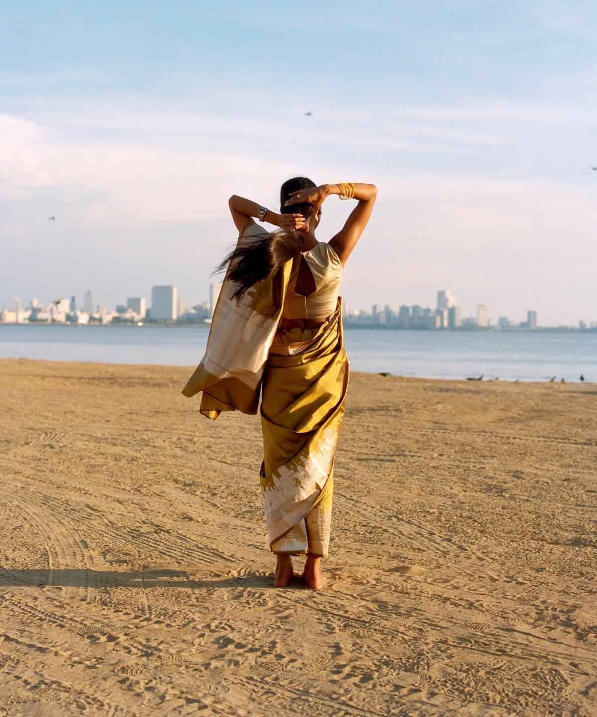 Tilfi Banaras – Banaras, Bombay